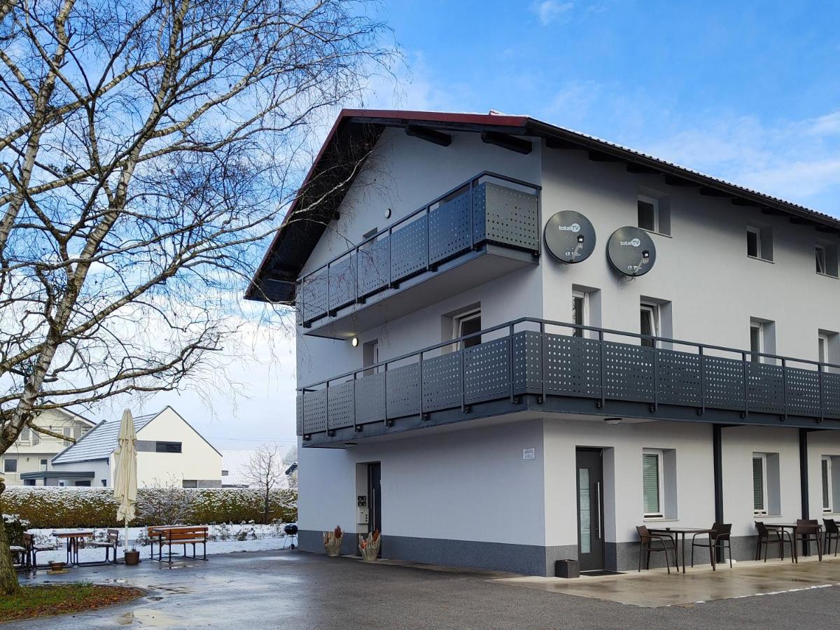Apartments&rooms Saša Podčetrtek Buitenkant foto
